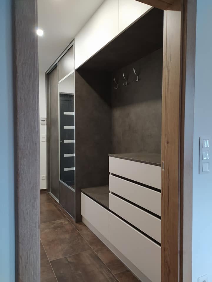 Kancelária na mieru č. 12 — 4
