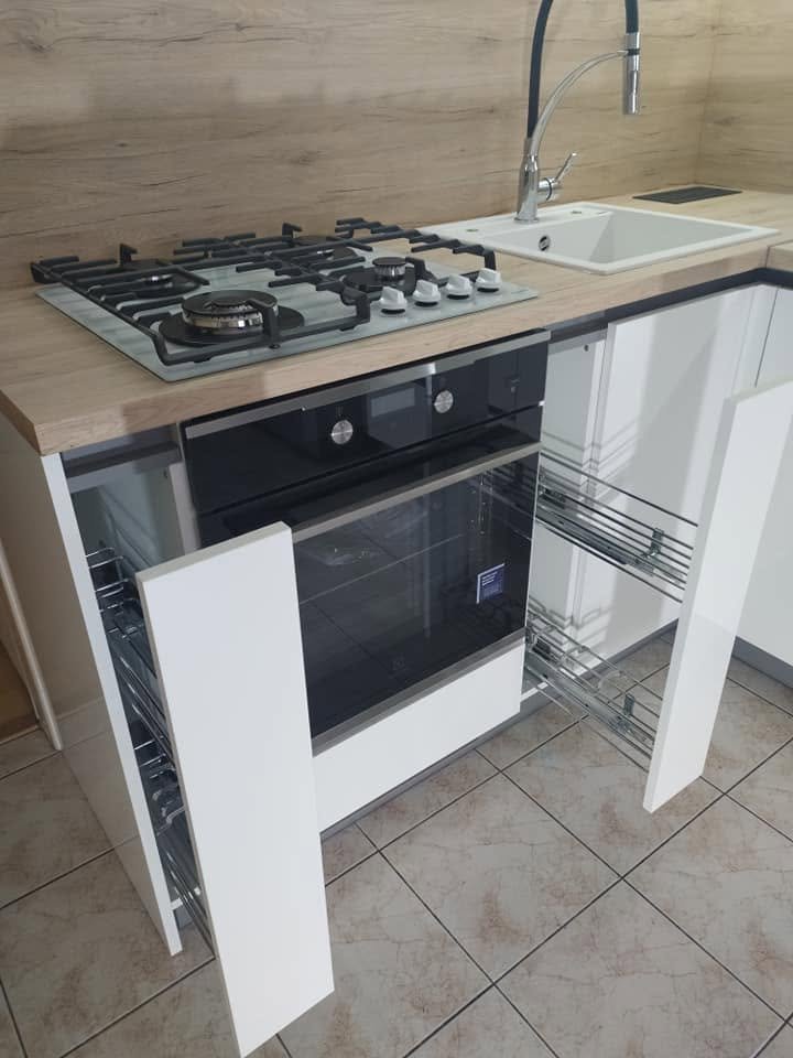 Kuchyňa na mieru č. 150 — 2