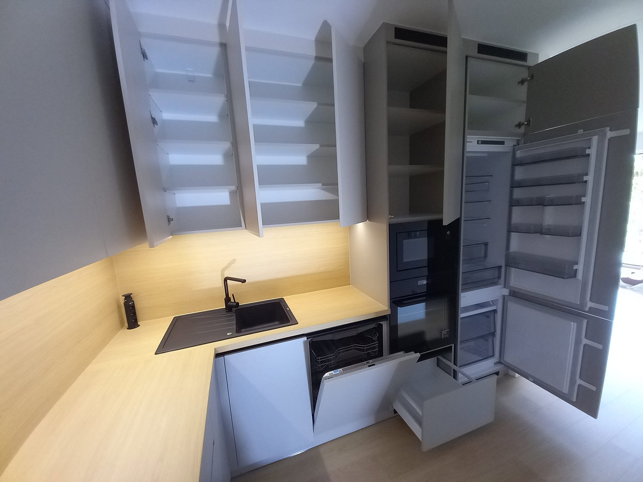 Kuchyňa na mieru č. 47 — Kuchynská linka na mieru