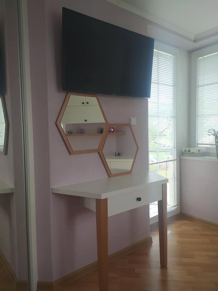 Obývacia stena č. 21 — 6