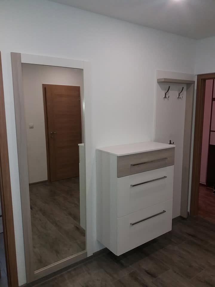Obývacia stena č. 4 — 6