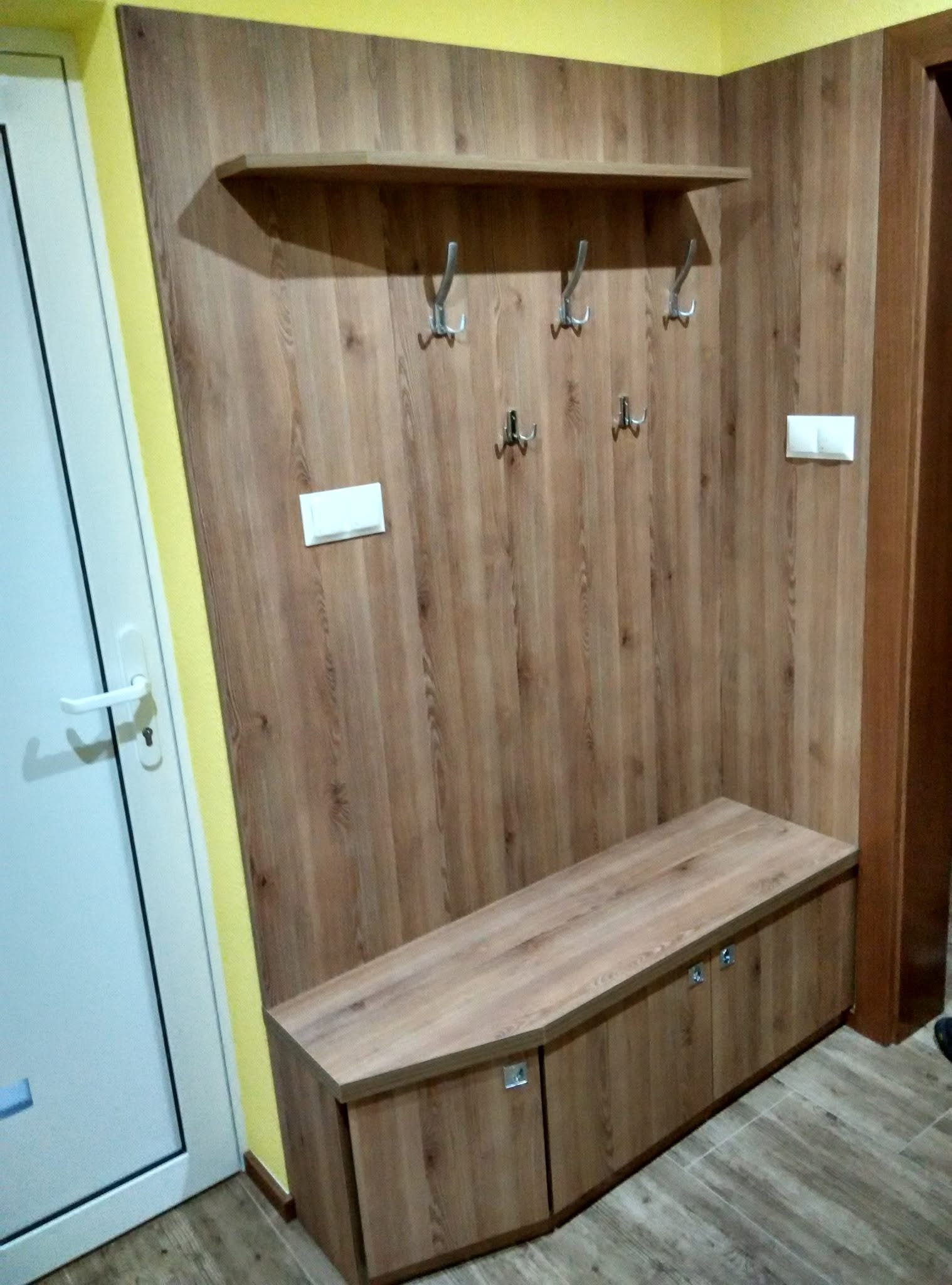 Predsieň na mieru č. 14 — Nábytok do predsiene na mieru