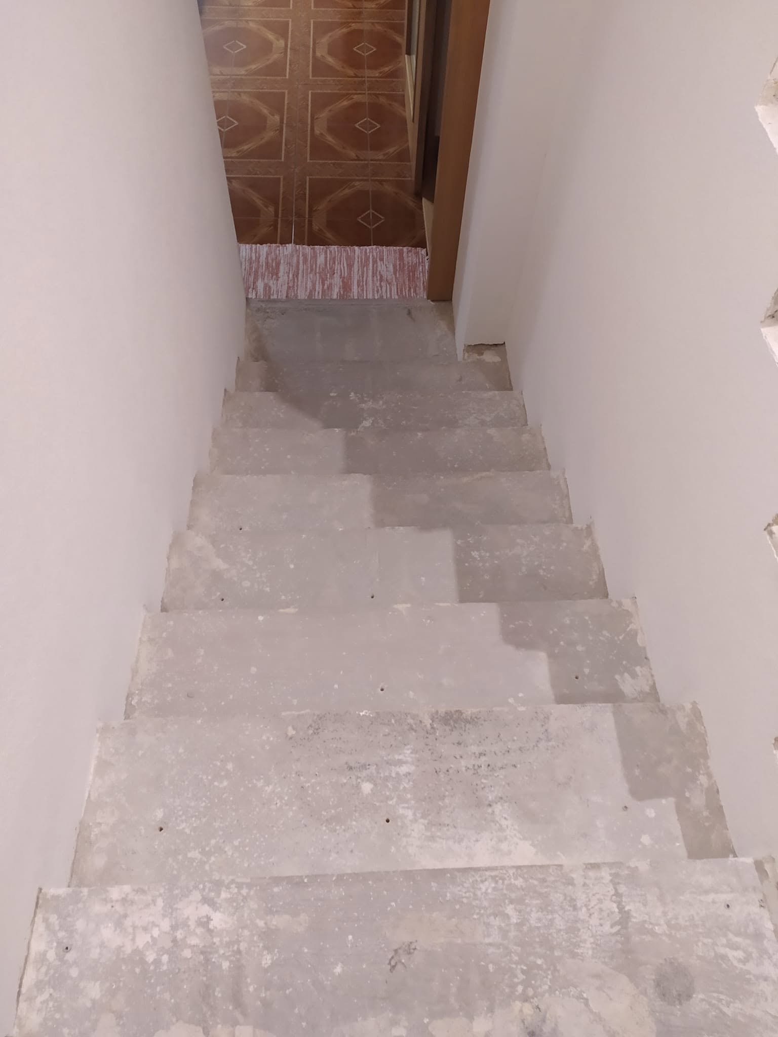 Drevené schodisko č. 42 — Drevené schodisko na mieru