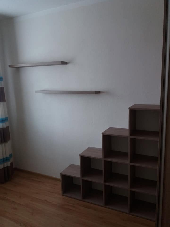 Vstavaná skriňa č. 100 — 6