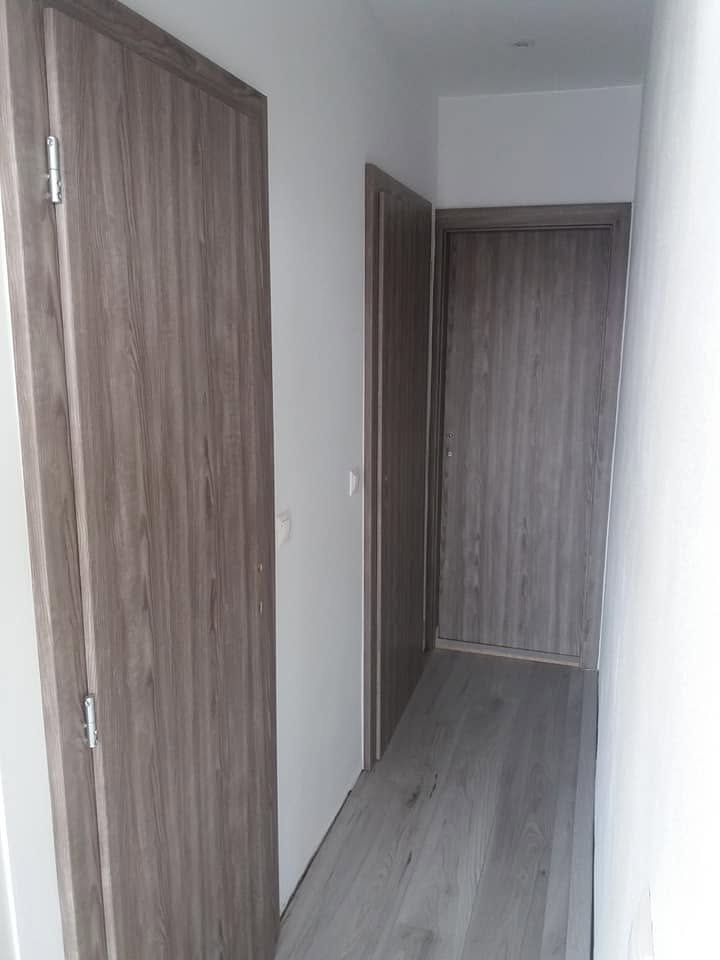 Vstavaná skriňa č. 133 — Vstavaná skriňa a šatník na mieru
