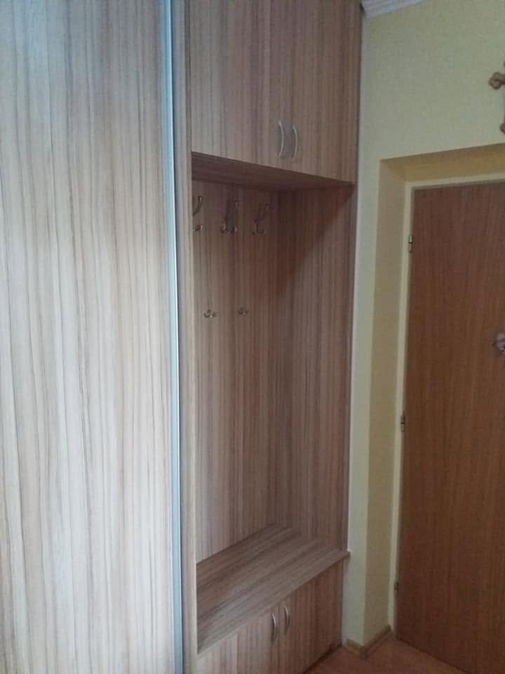 Vstavaná skriňa č. 51 — 5