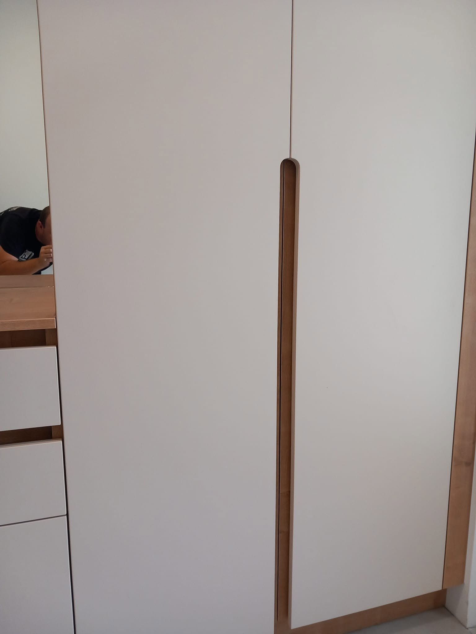 Vstavaná skriňa č. 64 — Vstavaná skriňa a šatník na mieru