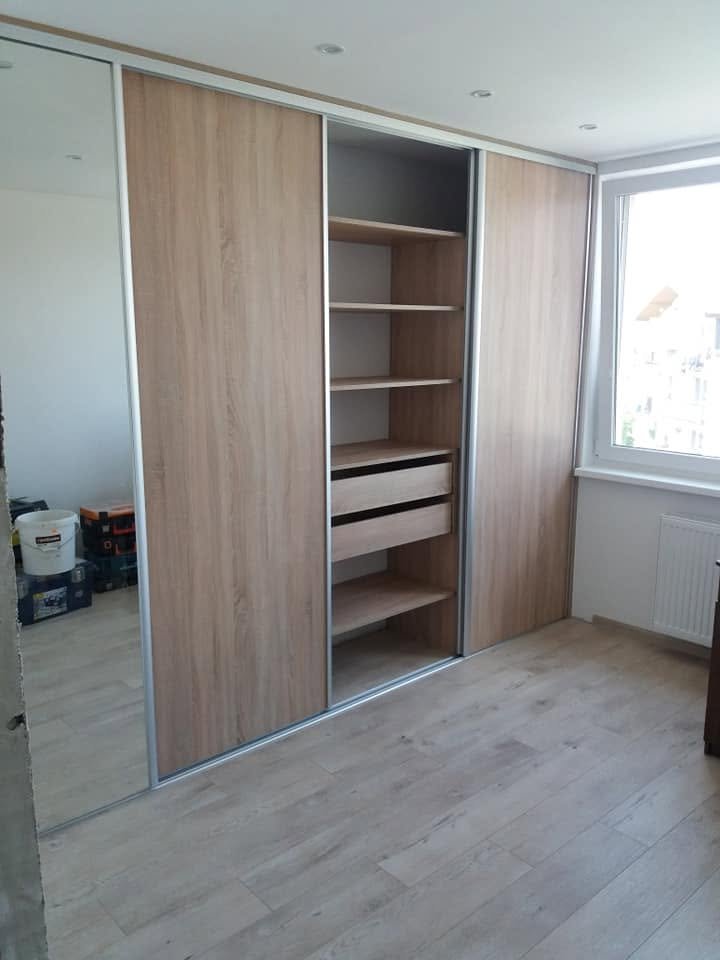 Vstavaná skriňa č. 78 — 2