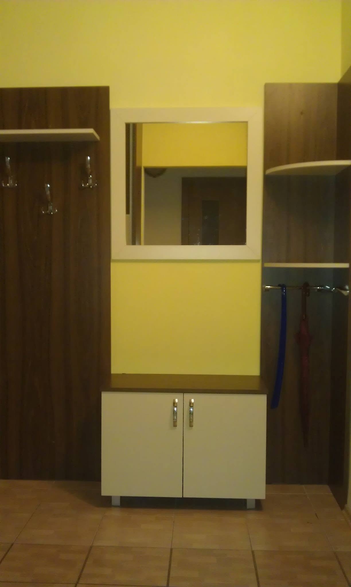 Vstavaná skriňa č. 8 — 5